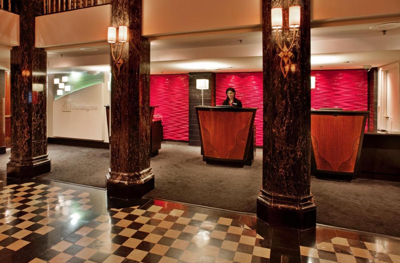 فندق كانزاس سيتيفي  هوليداي إن كنساس ستي داونتاون - علاء الدين المظهر الخارجي الصورة